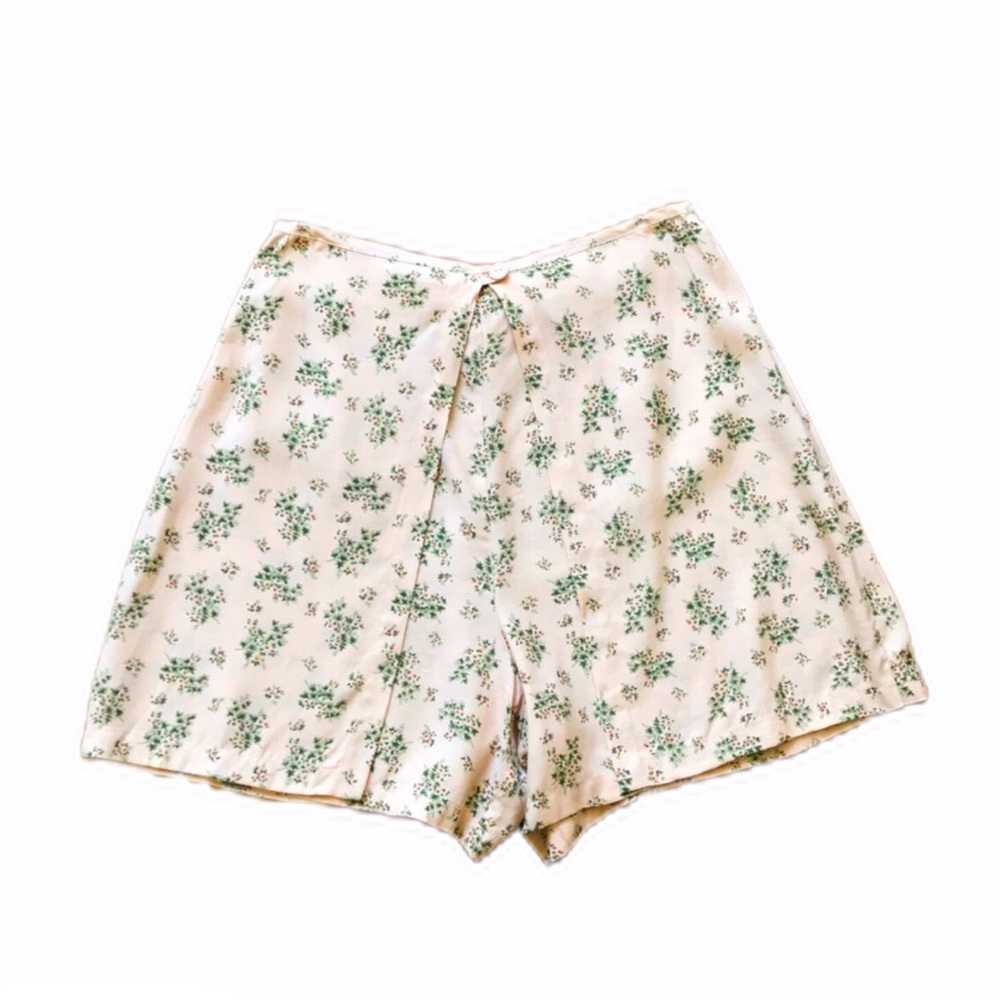 90s Dainty Floral Skorts🌷